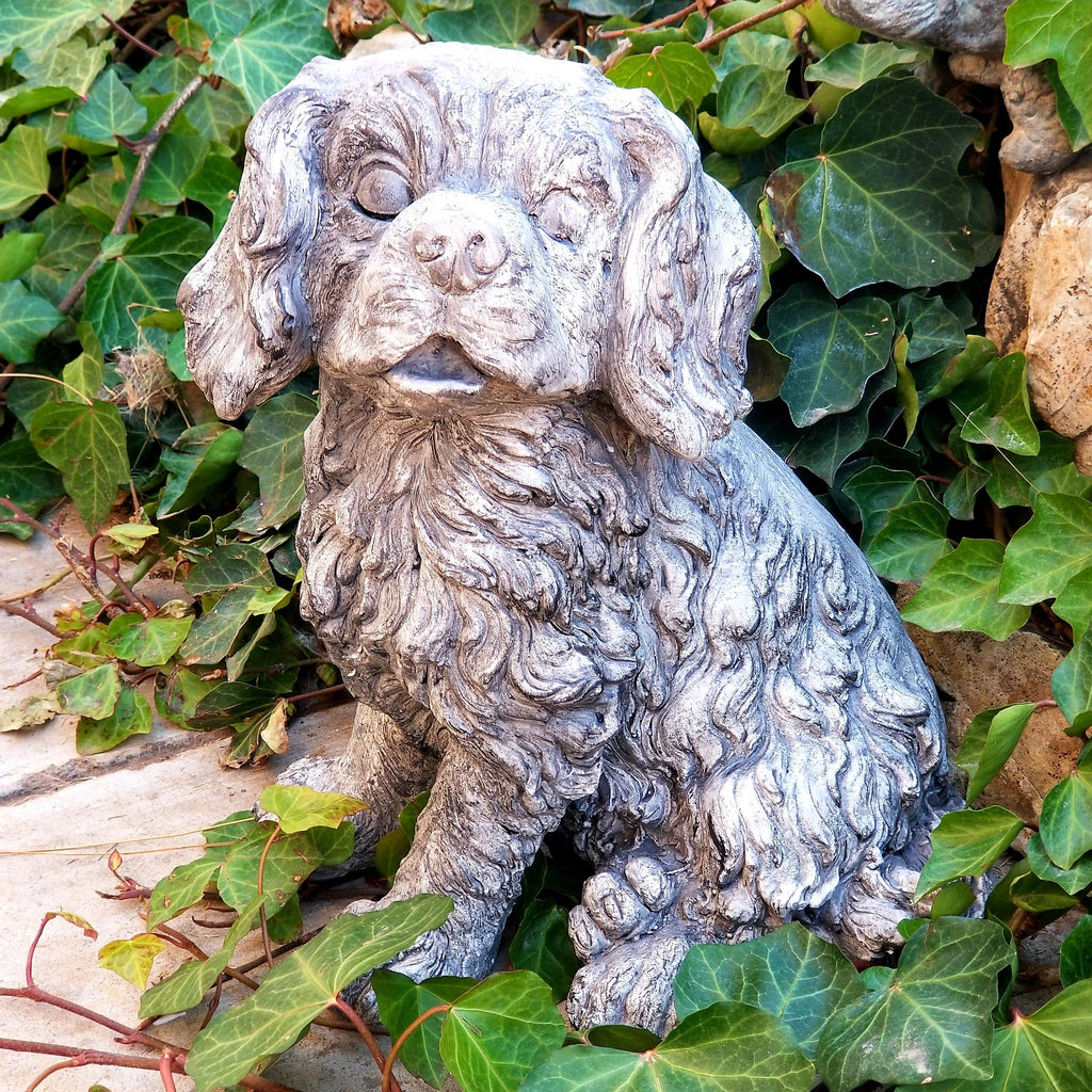 Dog Garden Deco Statue Figurine