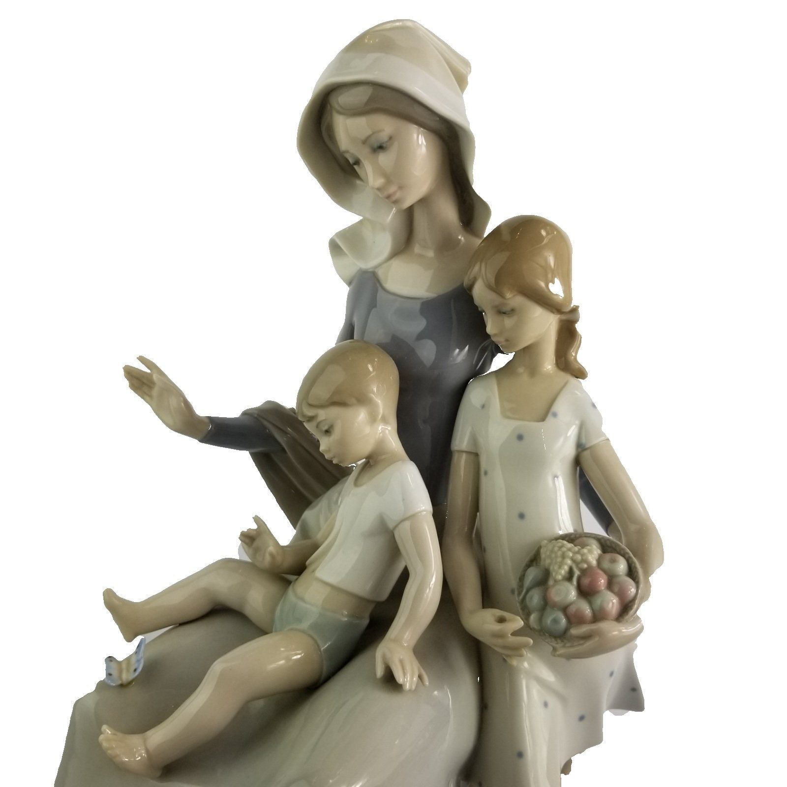 LLADRÓ Figurine Bienvenue dans la Famille LLADRÓ Figurine Bienvenue dans la Famille
