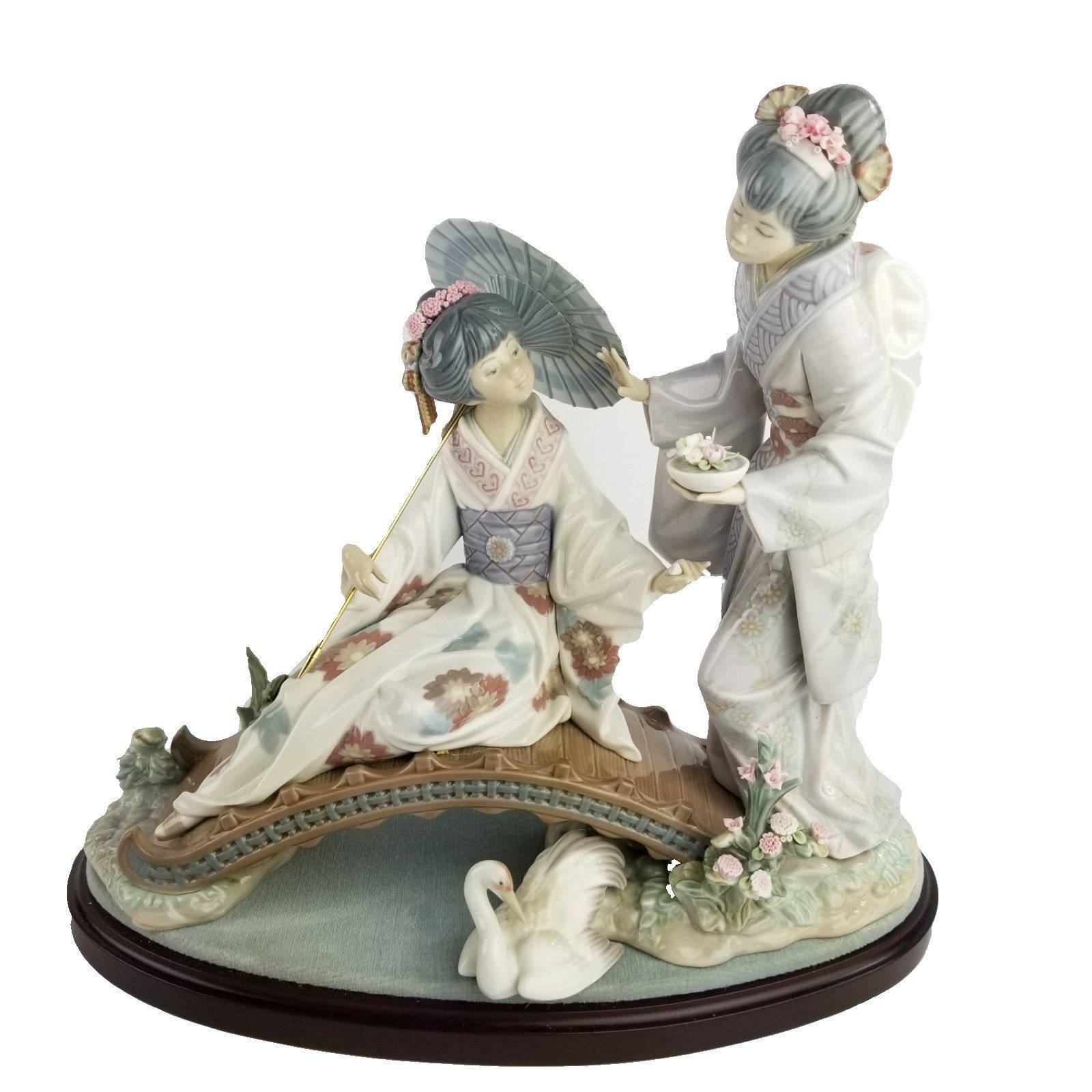 Lladro Springtime in Japan Figurine - City Farmhouse Antiques