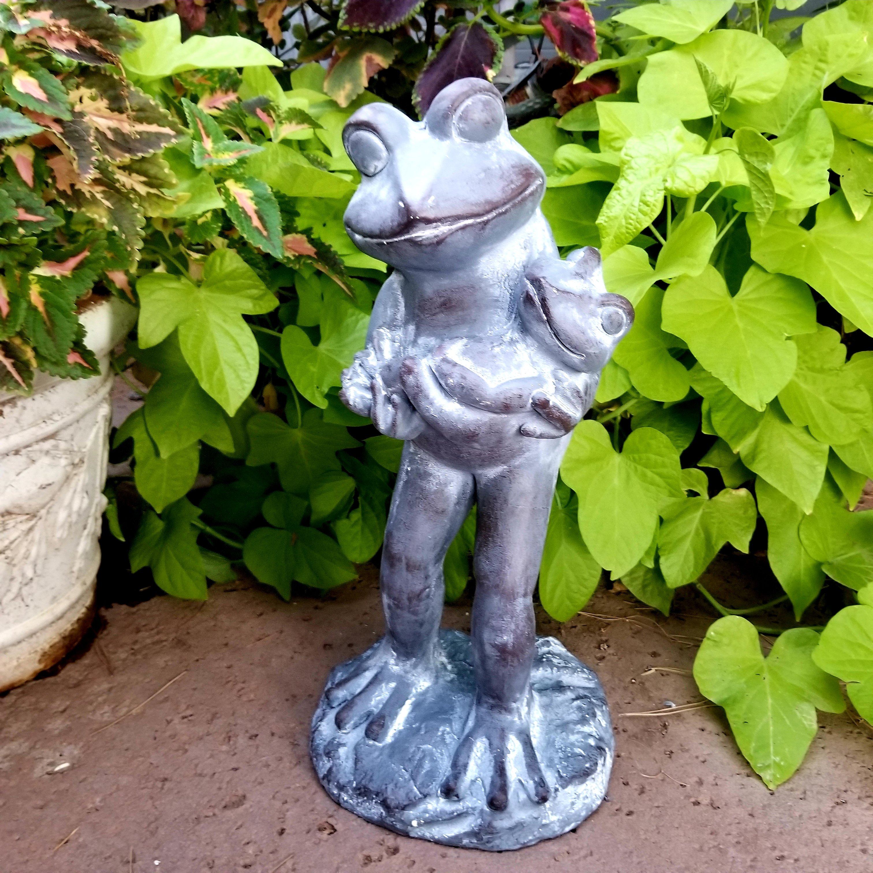 Magnesium Garden Decor Frog Mother with Baby Figurine Statue