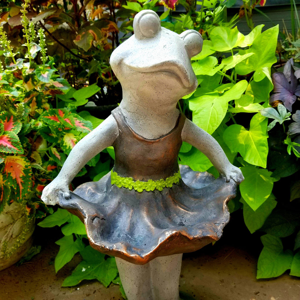 Magnesium Standing Ballet Frog With Tutu Garden Decor Figurine Statue