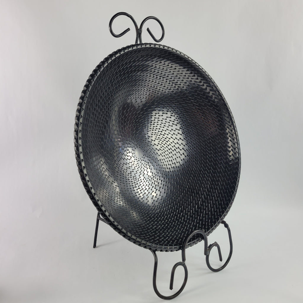 Mata Ortiz Mexican Pottery Metallic Graphite Reynaldo Quezada Bowl