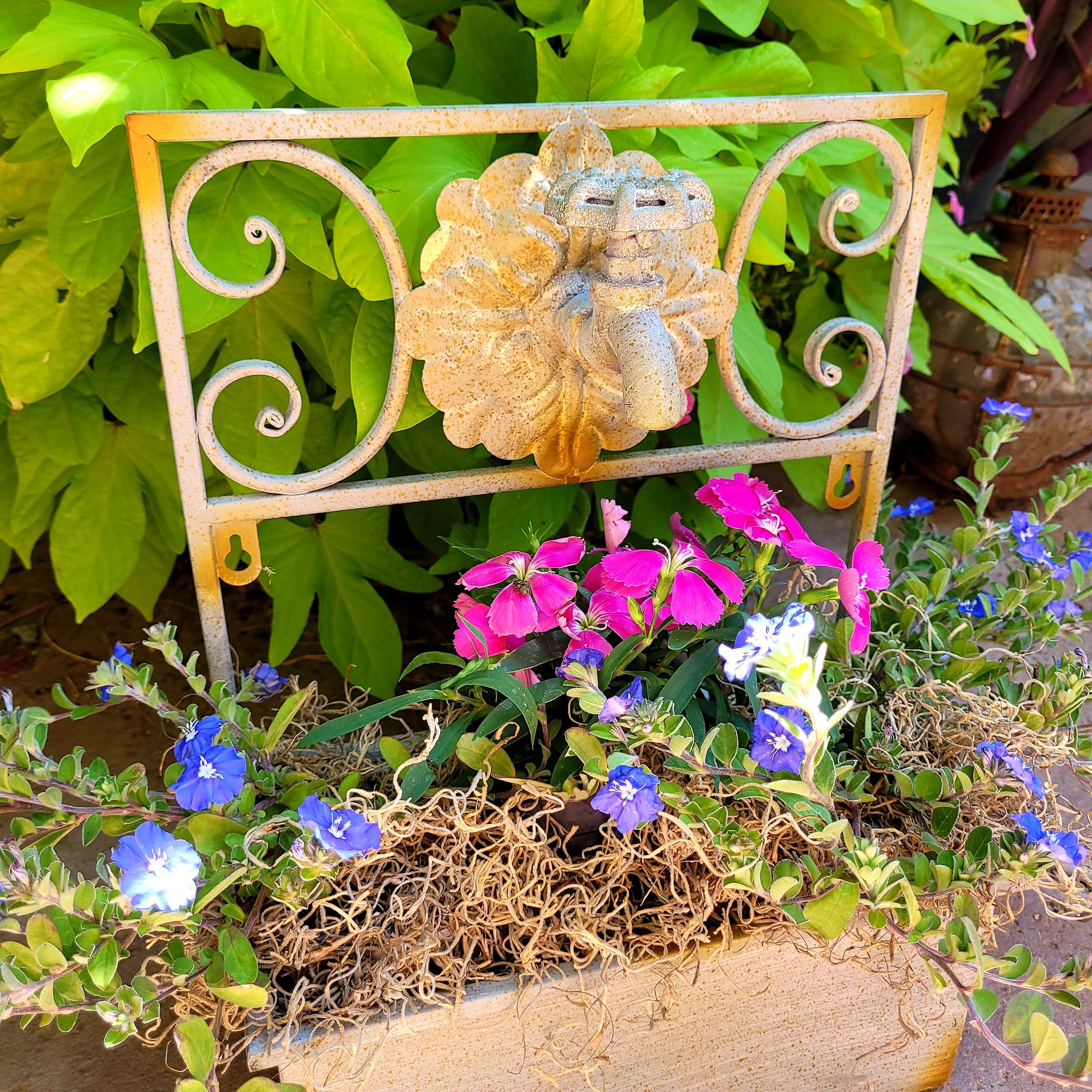 hanging garden planter Metal Wall Hanging Garden Trellis Box with Faucet Flower Planter