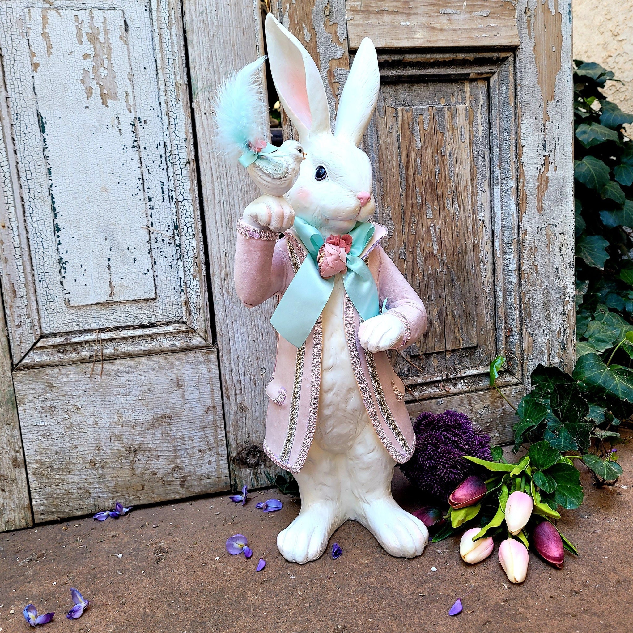 Resin Top Hat Bunny Rabbit Bust Flower Pot - City Farmhouse Antiques