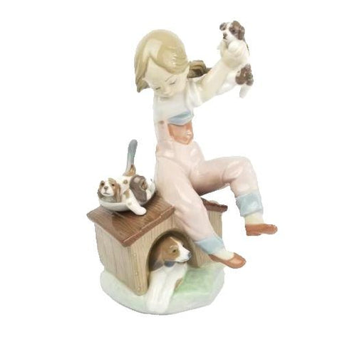 Signed Lladro 7621 Pick of the Litter
