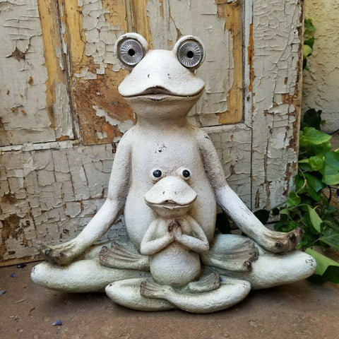 Yoga Frog & Baby Solar Light Garden Statue